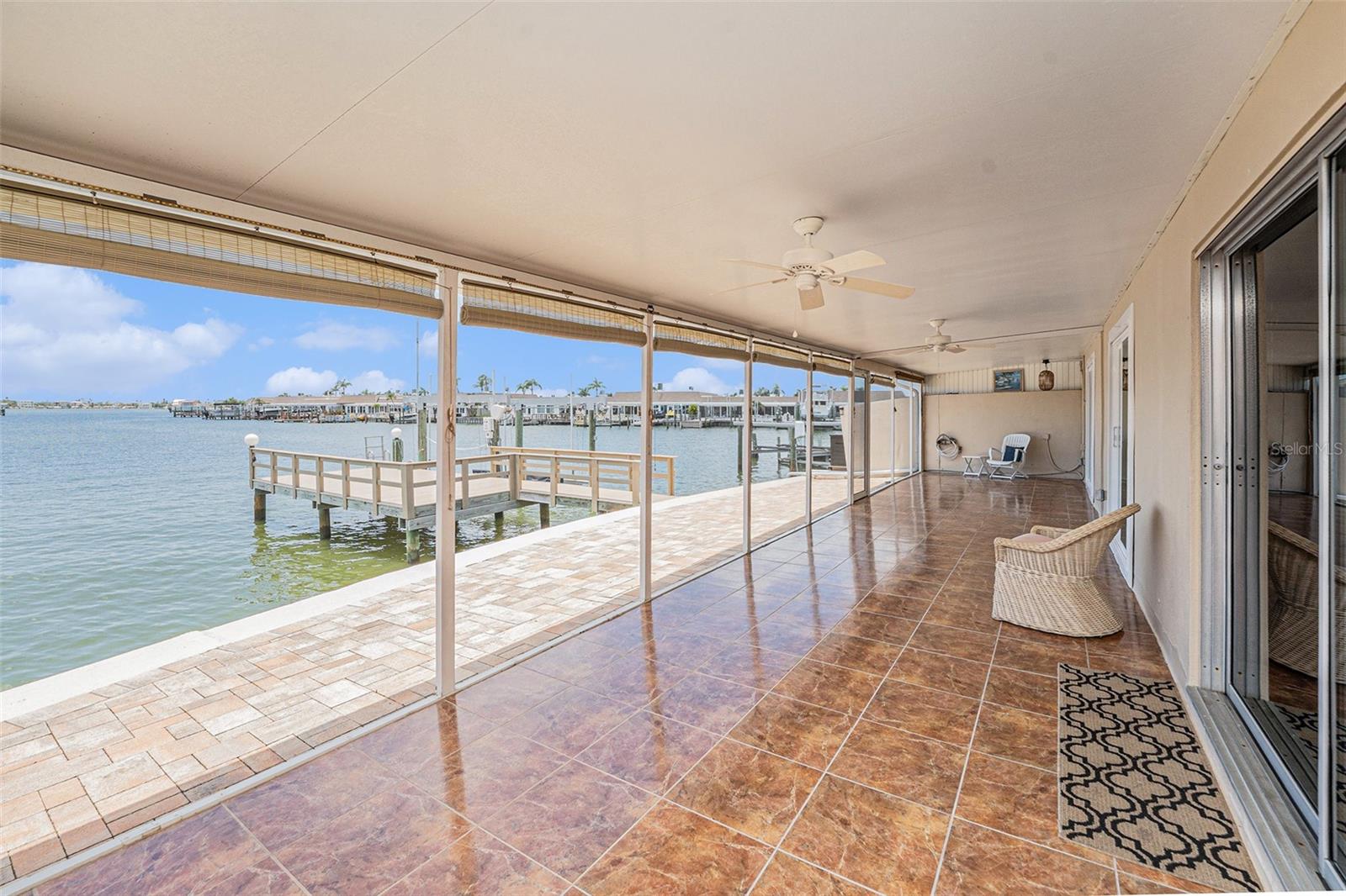 BOCA CIEGA POINT EAST - Residential