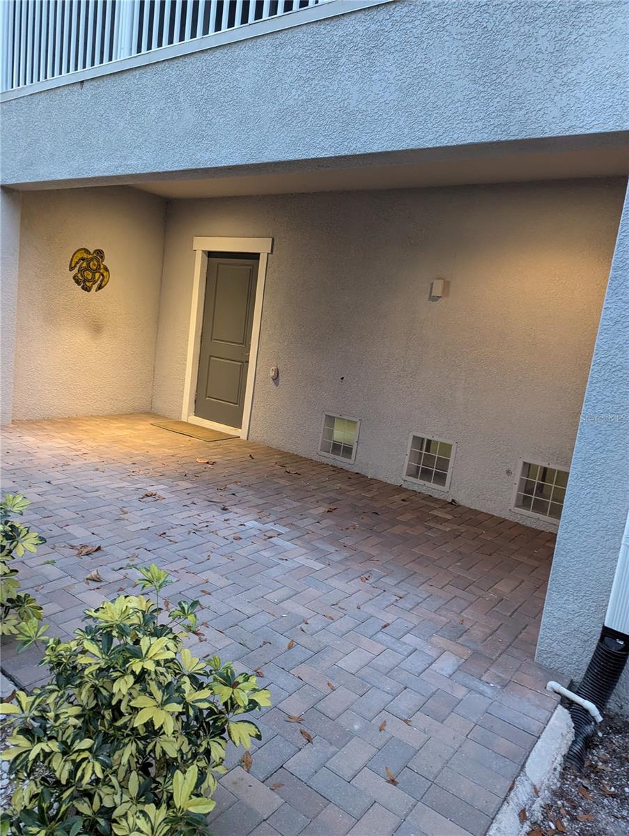 COVE AT LOGGERHEAD MARINA - Residential Lease