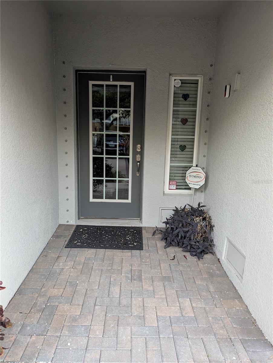 COVE AT LOGGERHEAD MARINA - Residential Lease