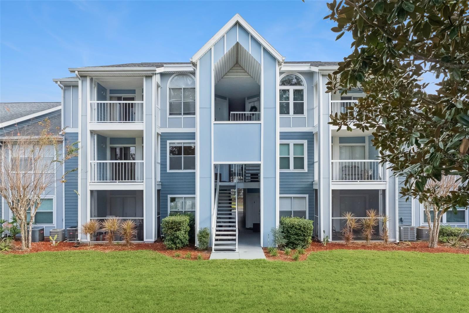 REGENCY PARK AT LAKE MARY A CONDO - Residential