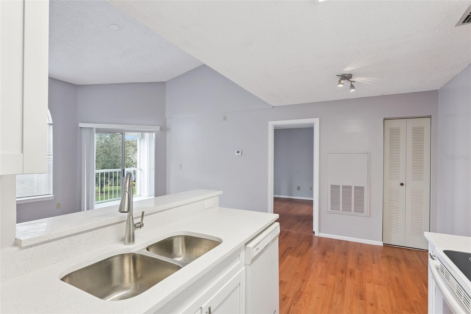 REGENCY PARK AT LAKE MARY A CONDO - Residential