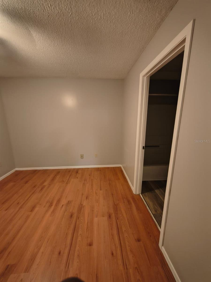 REGENCY PARK AT LAKE MARY A CONDO - Residential