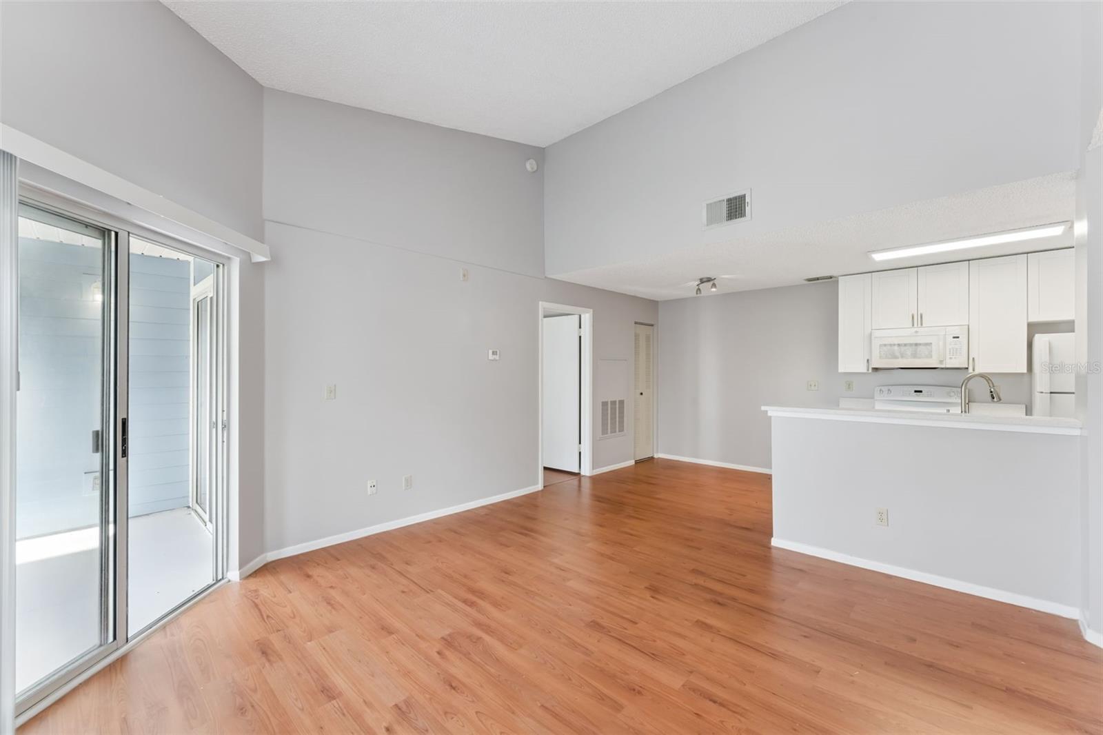 REGENCY PARK AT LAKE MARY A CONDO - Residential