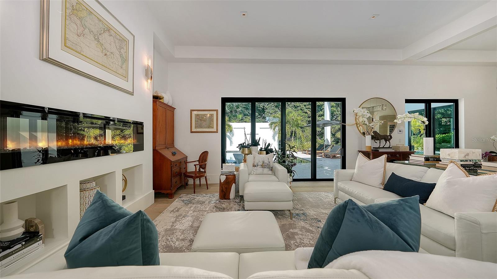 OYSTER BAY ESTATES - Residential