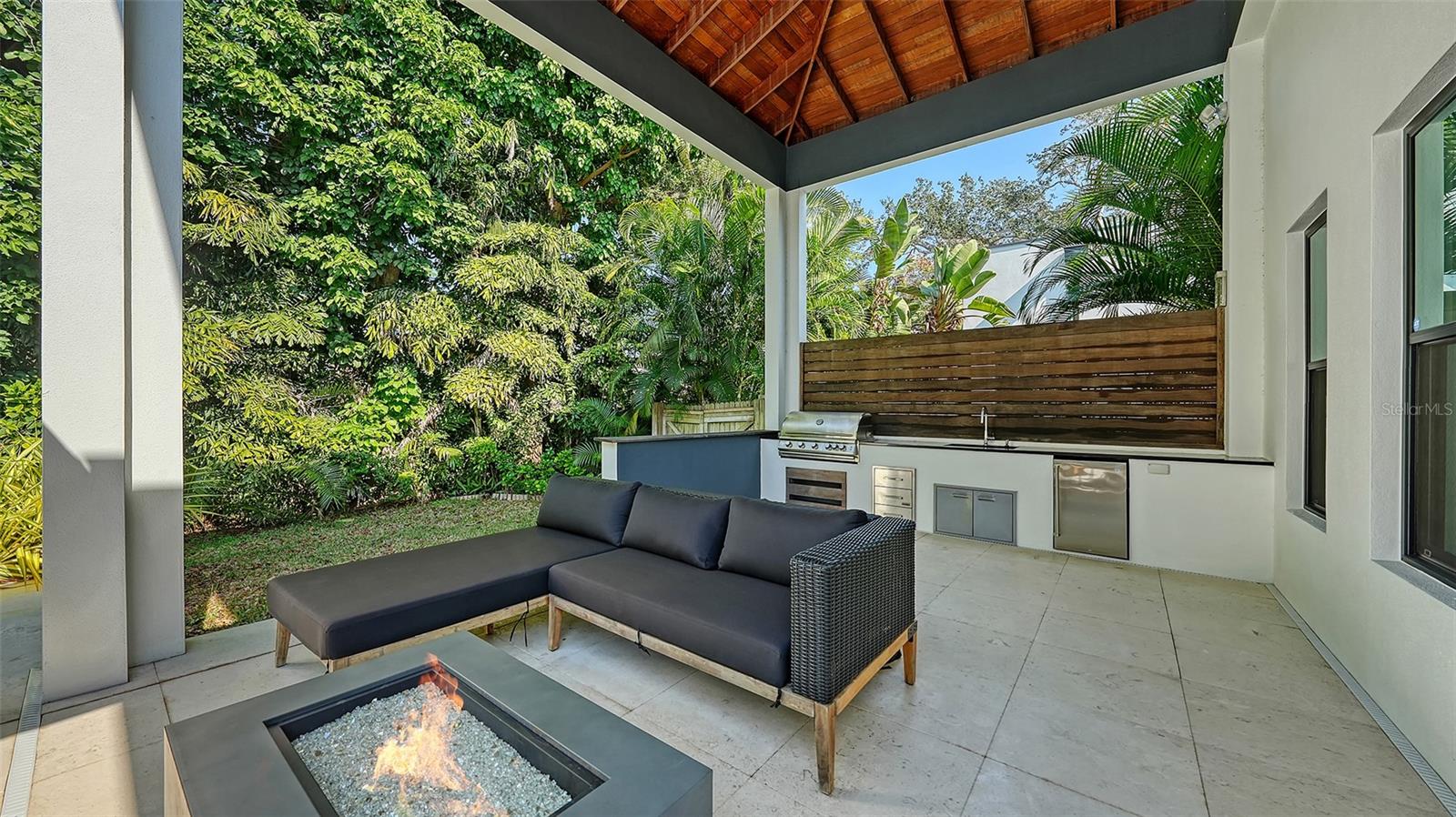 OYSTER BAY ESTATES - Residential