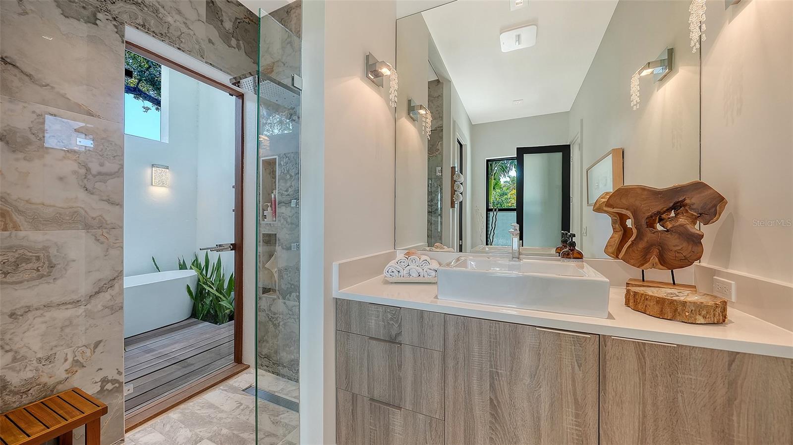 OYSTER BAY ESTATES - Residential