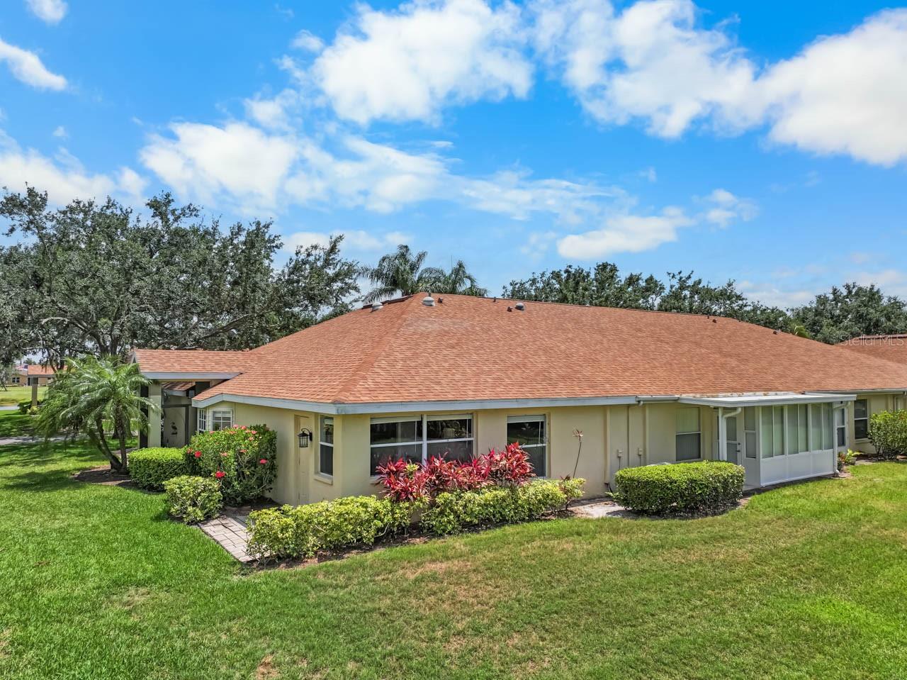 2516 NEW HAVEN CIRCLE