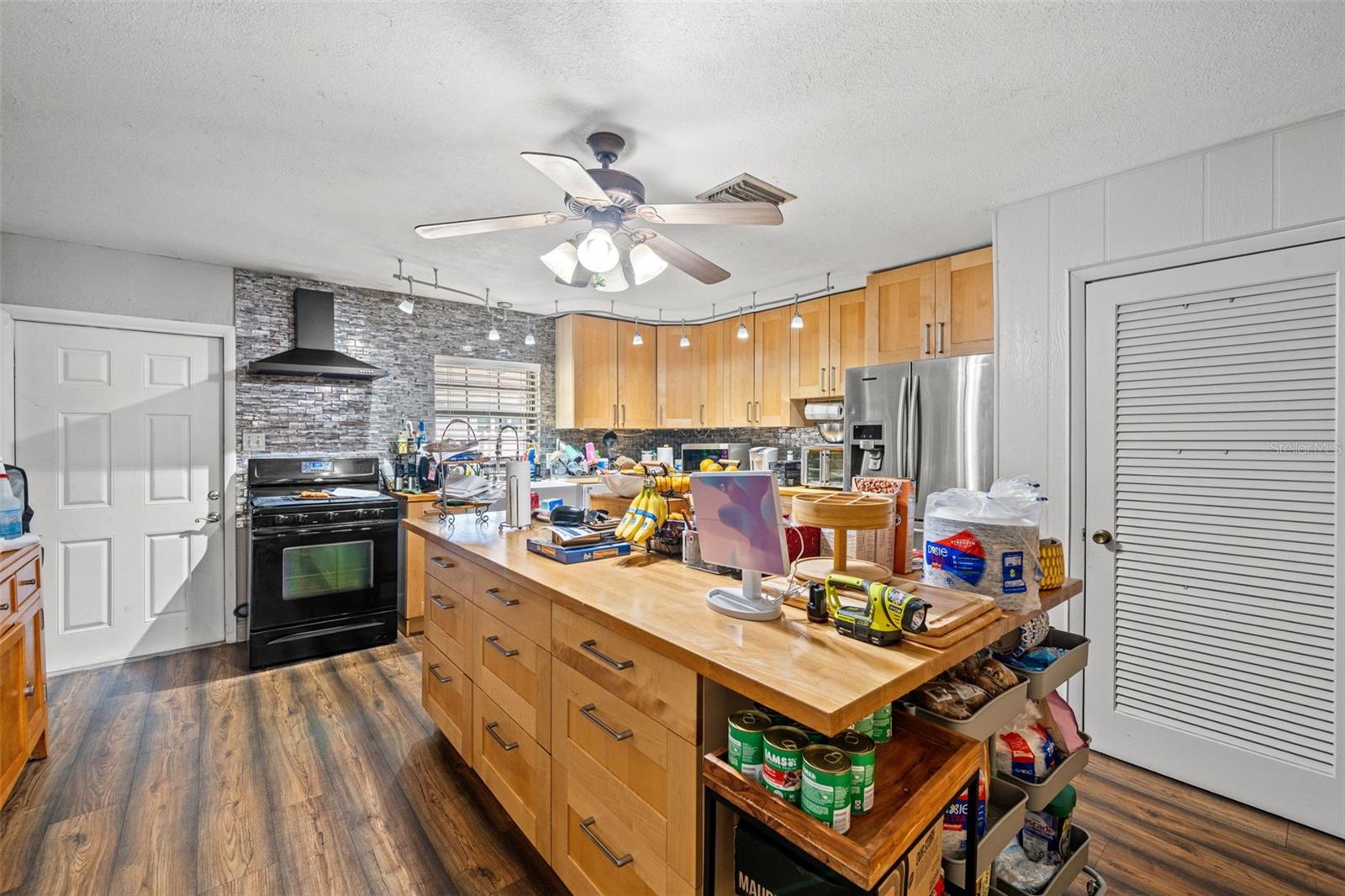 UNPLATTED - Residential