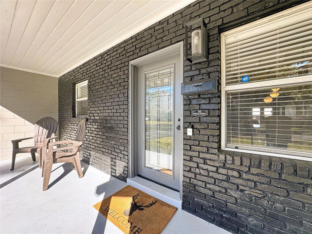 Photo of 3601 Neptune Drive, Orlando, FL 32804 (MLS # O6376479)