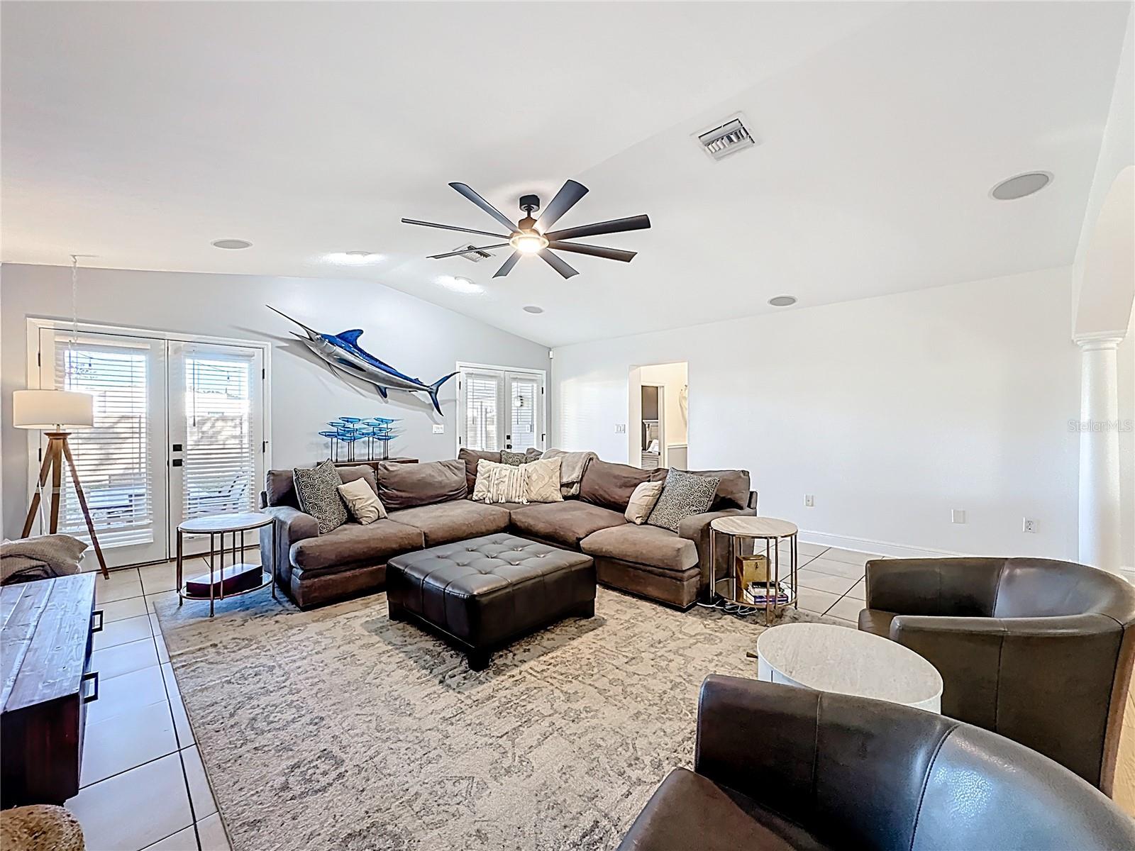 PALOMAR - Residential