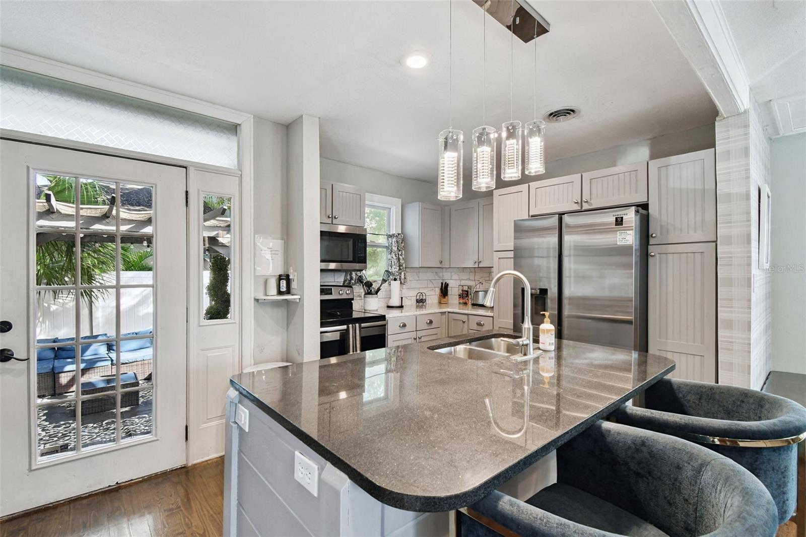 GANDY BLVD PARK - Residential Lease