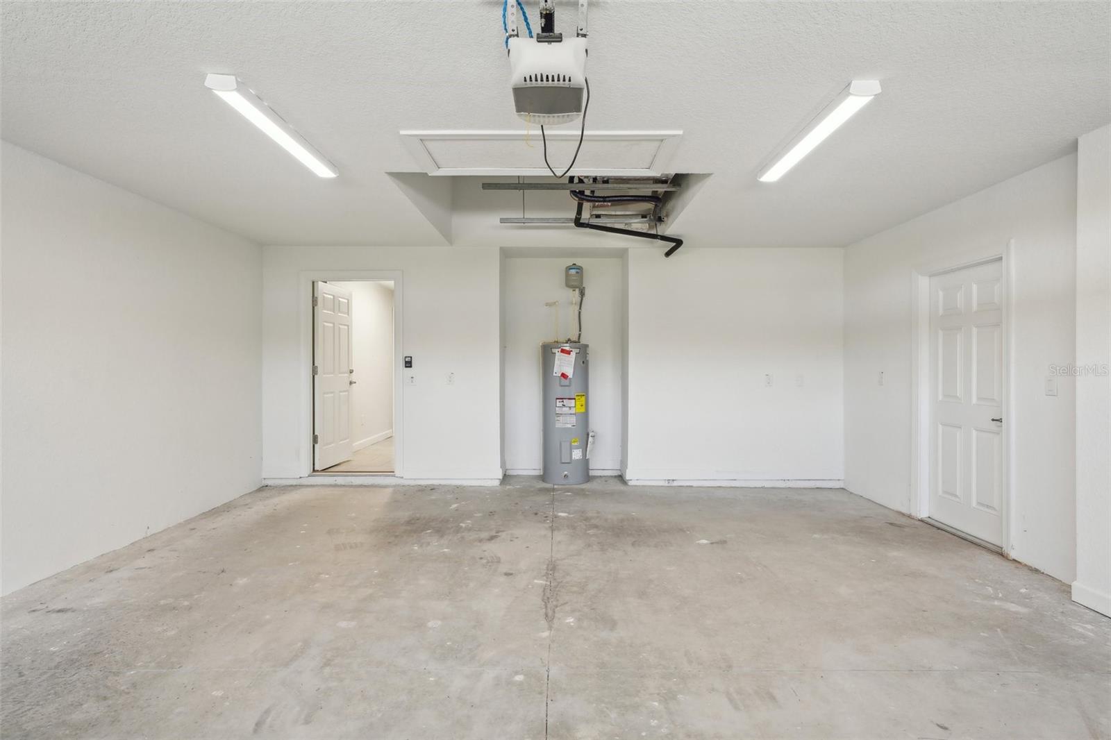 JUMPER CRREK MANOR - Residential