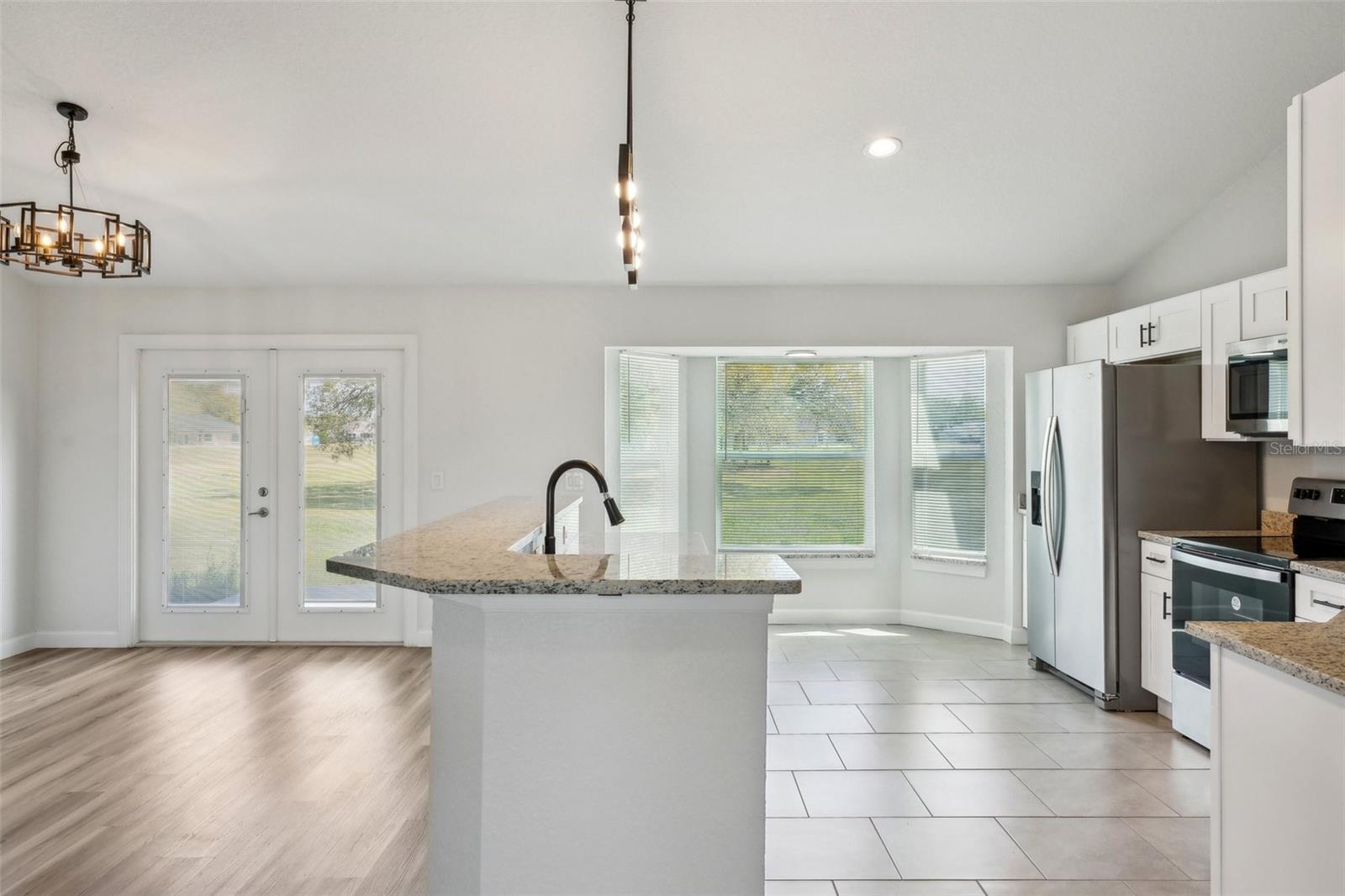 JUMPER CRREK MANOR - Residential