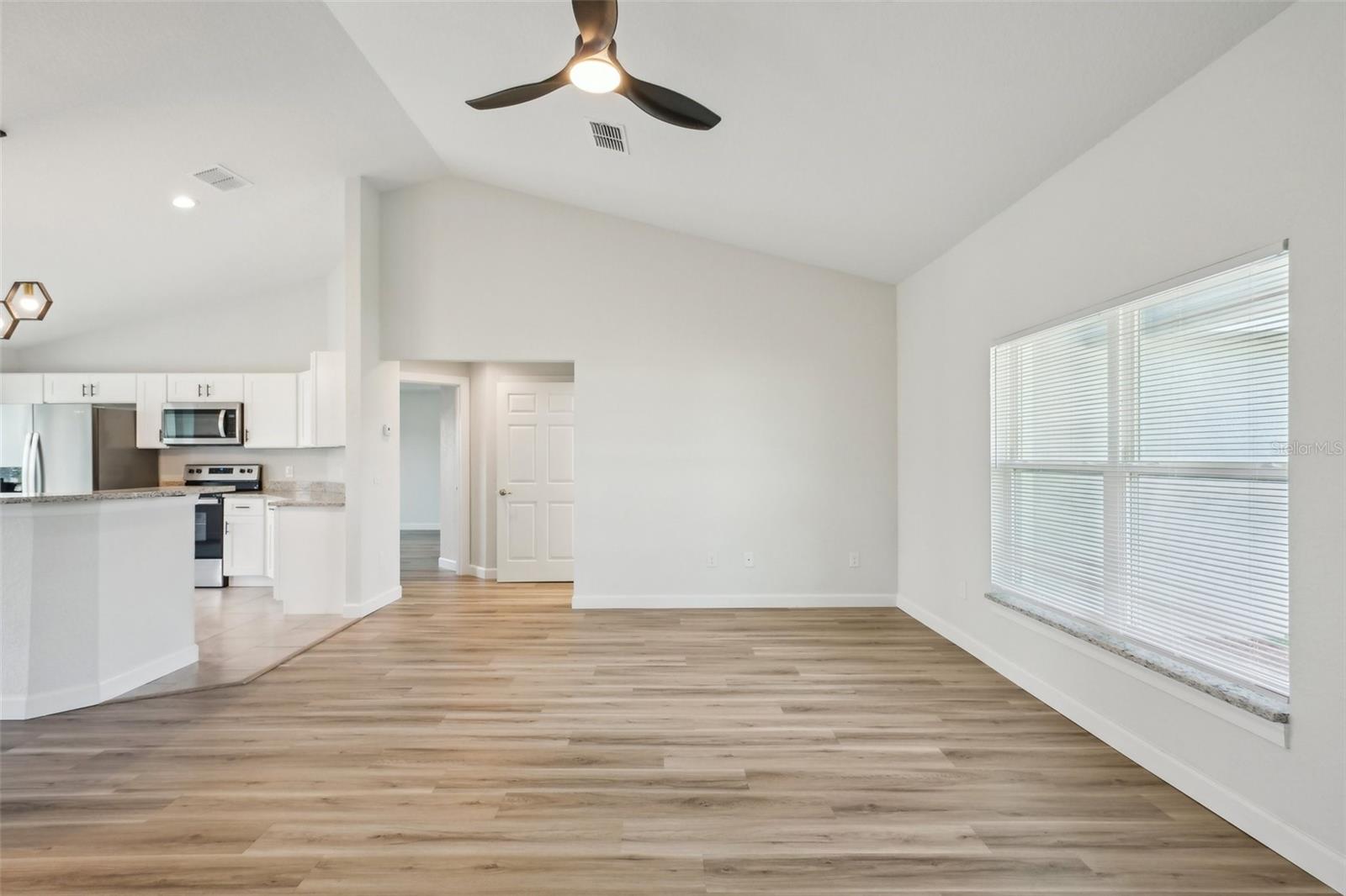 JUMPER CRREK MANOR - Residential