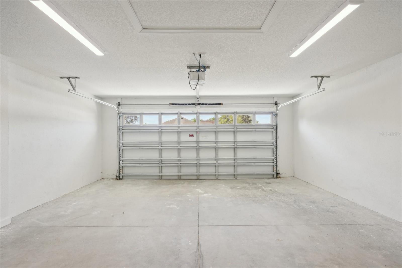 JUMPER CRREK MANOR - Residential