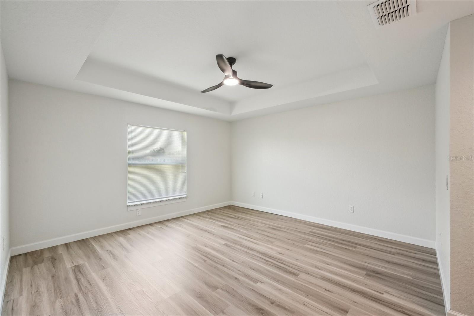 JUMPER CRREK MANOR - Residential