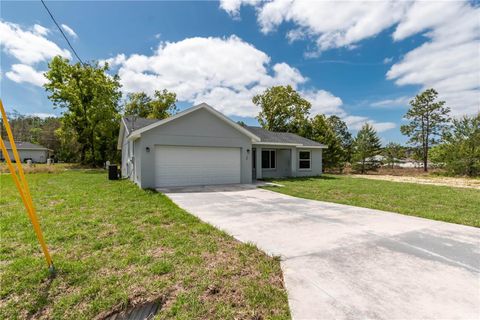 A home in OCKLAWAHA