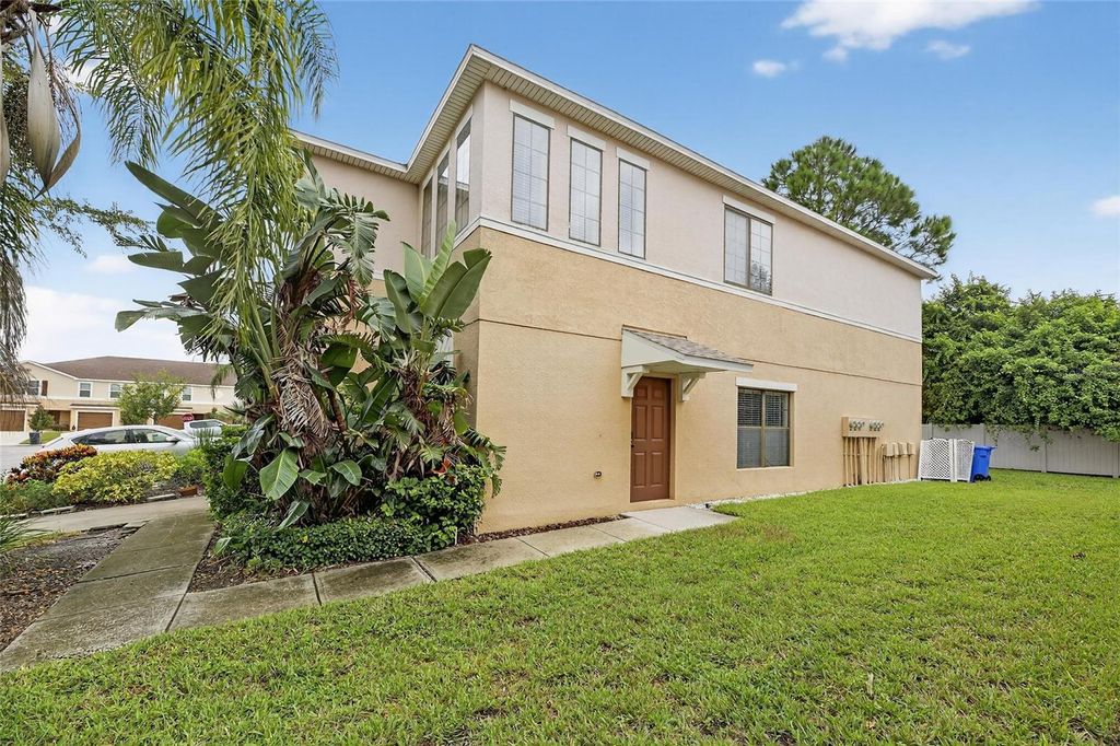 Photo of 13114 Logan Captiva Lane, Gibsonton, FL 33534 (MLS # TB8425933)
