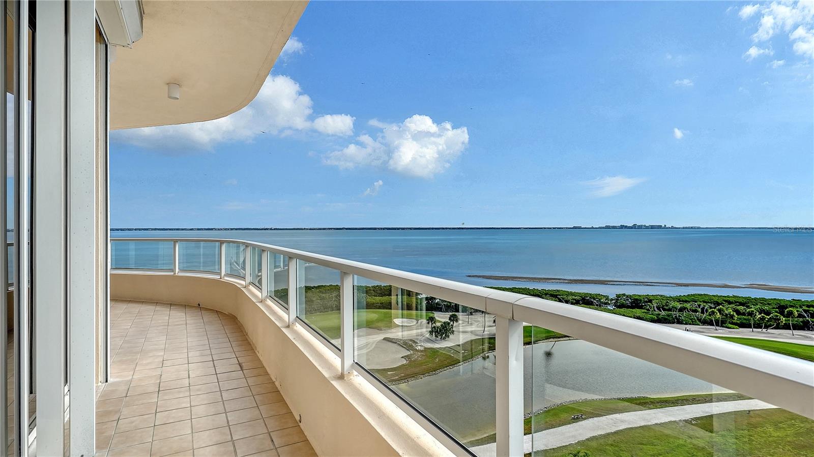 GRAND BAY 1 - Residential