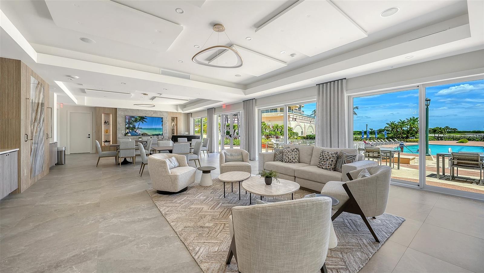 GRAND BAY 1 - Residential