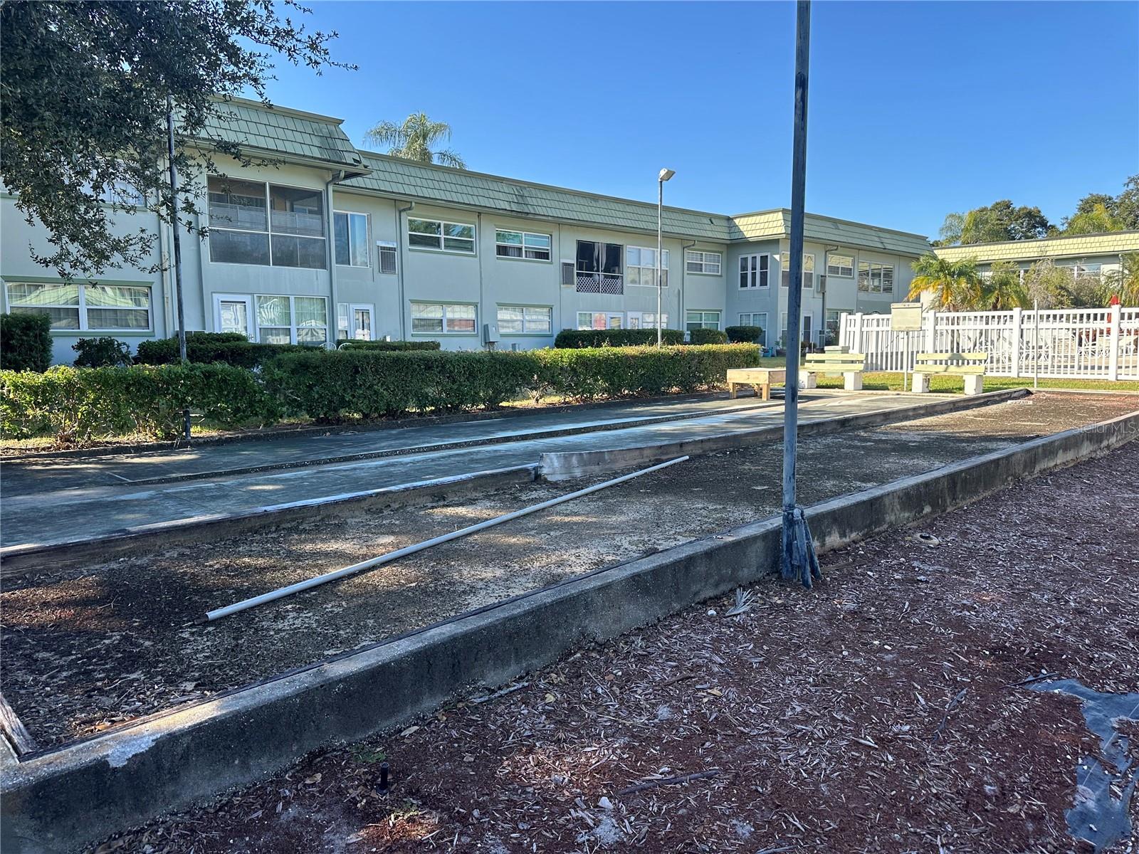 IMPERIAL COURT APT - Residential Lease