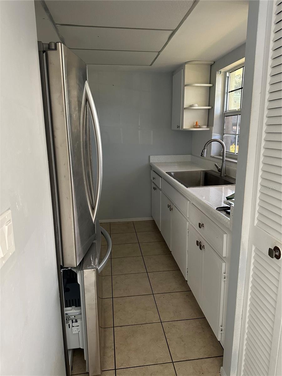 IMPERIAL COURT APT - Residential Lease