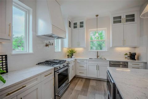 Tiny photo for 129 SE Watula Avenue, Ocala, FL 34471 (MLS # OM721551)
