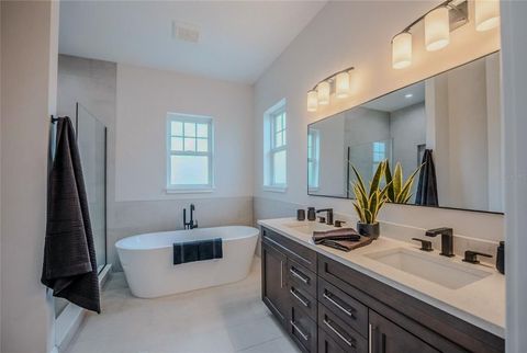 Tiny photo for 129 SE Watula Avenue, Ocala, FL 34471 (MLS # OM721551)