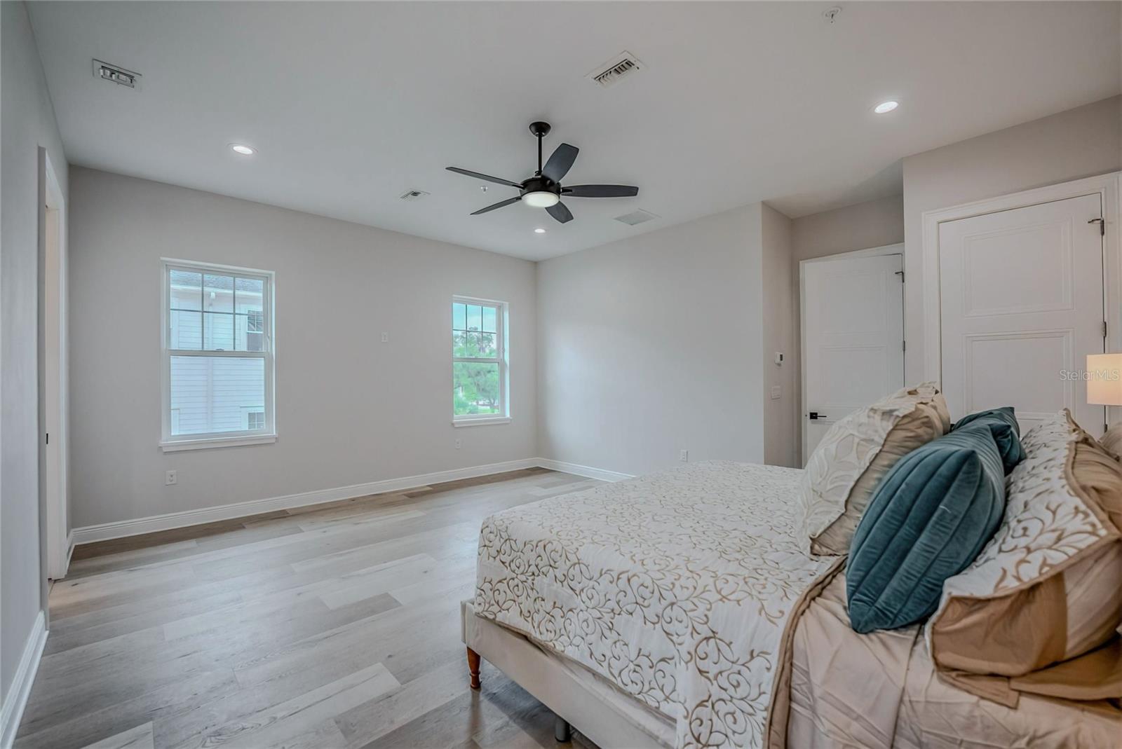 WATULA SOUTH - Residential