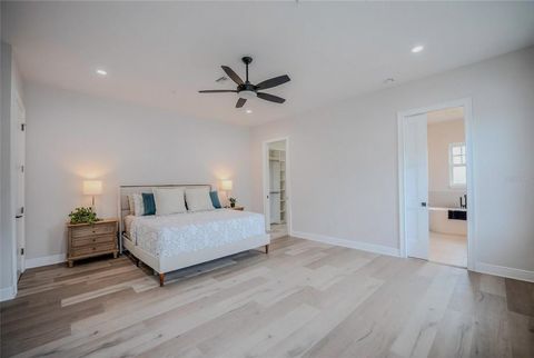 Tiny photo for 129 SE Watula Avenue, Ocala, FL 34471 (MLS # OM721551)