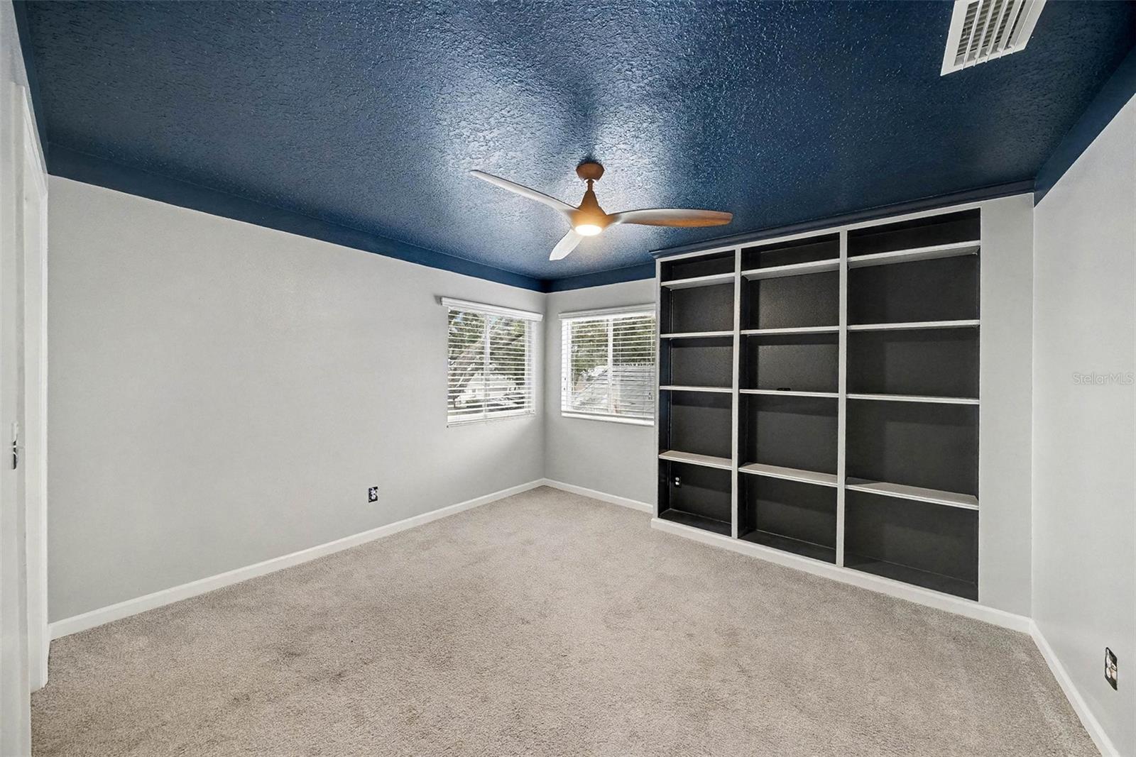 TAMPA PALMS UNIT 4B REP OF - Residential