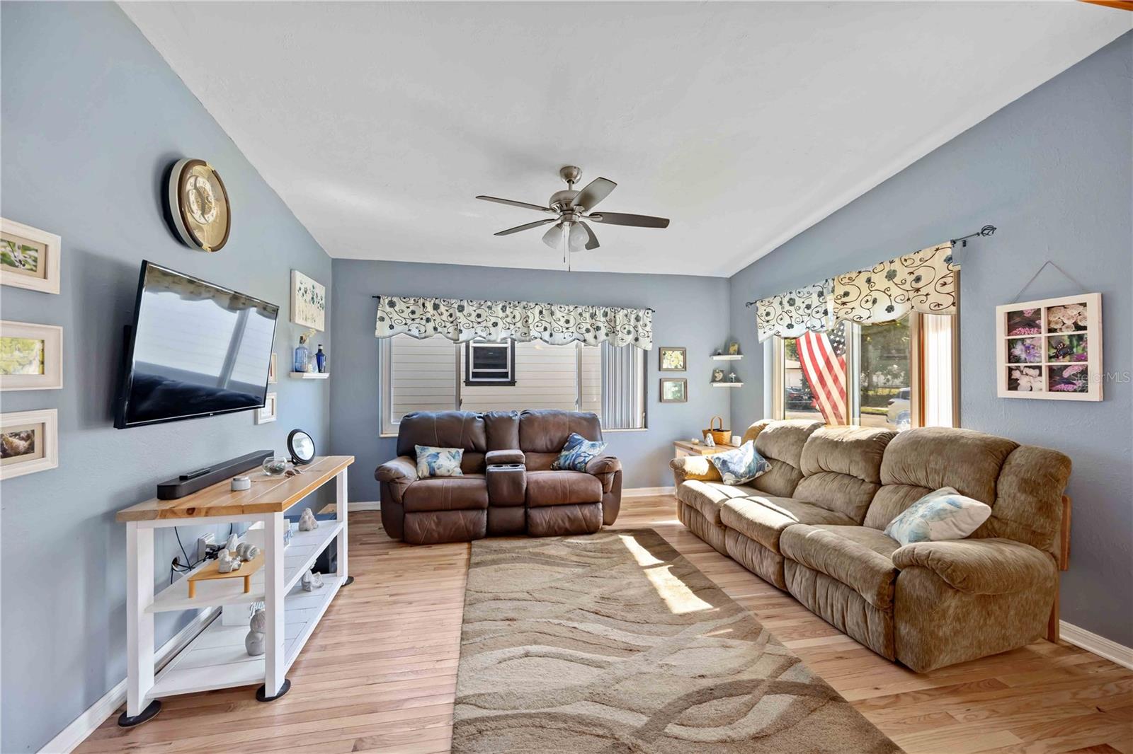 MANATEE GARDENS SECOND SEC - Residential