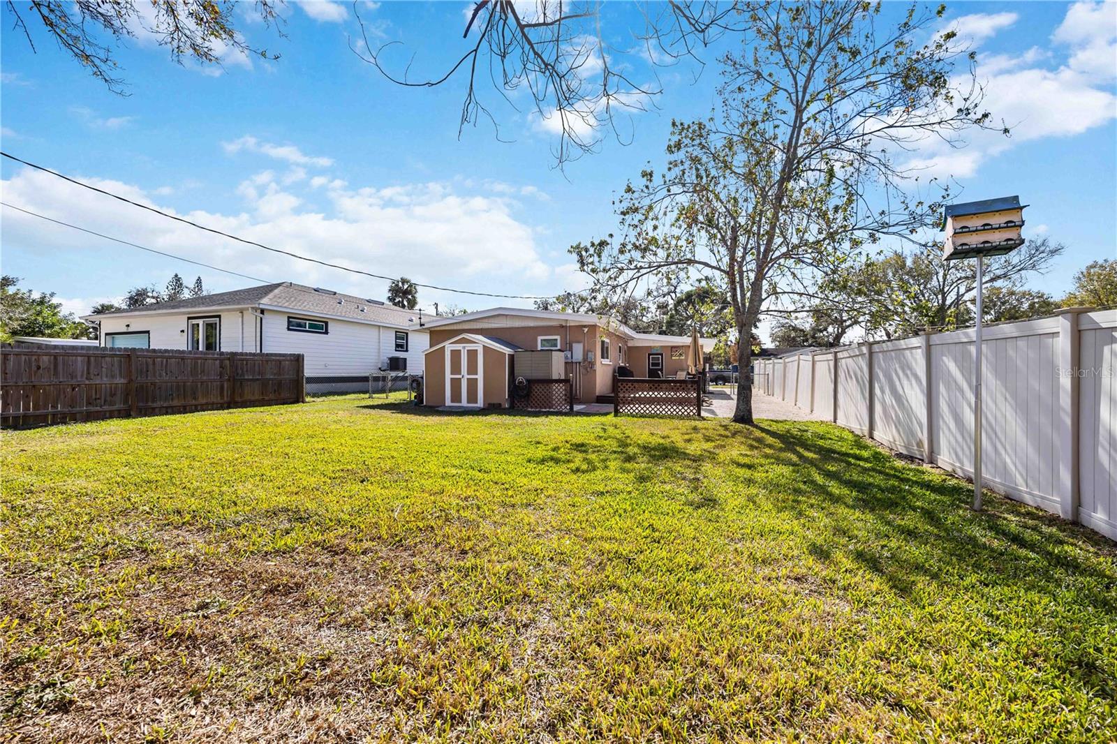 MANATEE GARDENS SECOND SEC - Residential