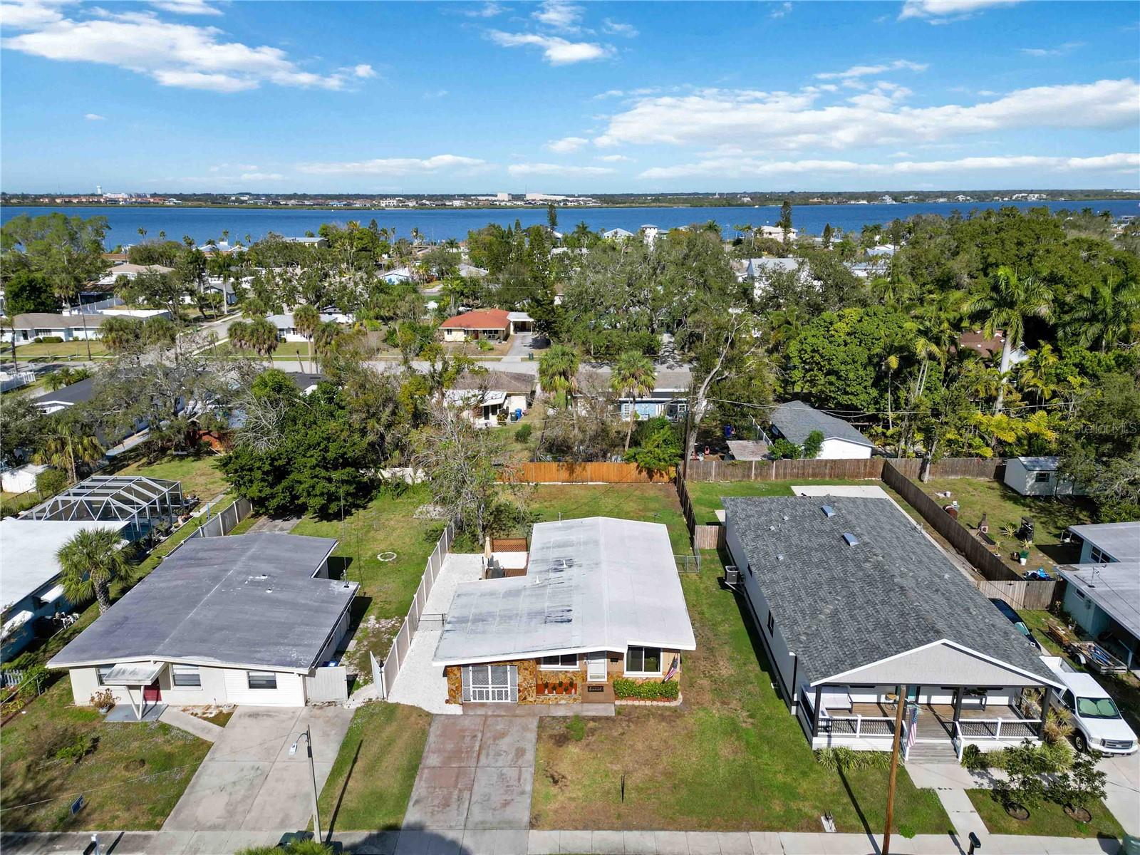 MANATEE GARDENS SECOND SEC - Residential