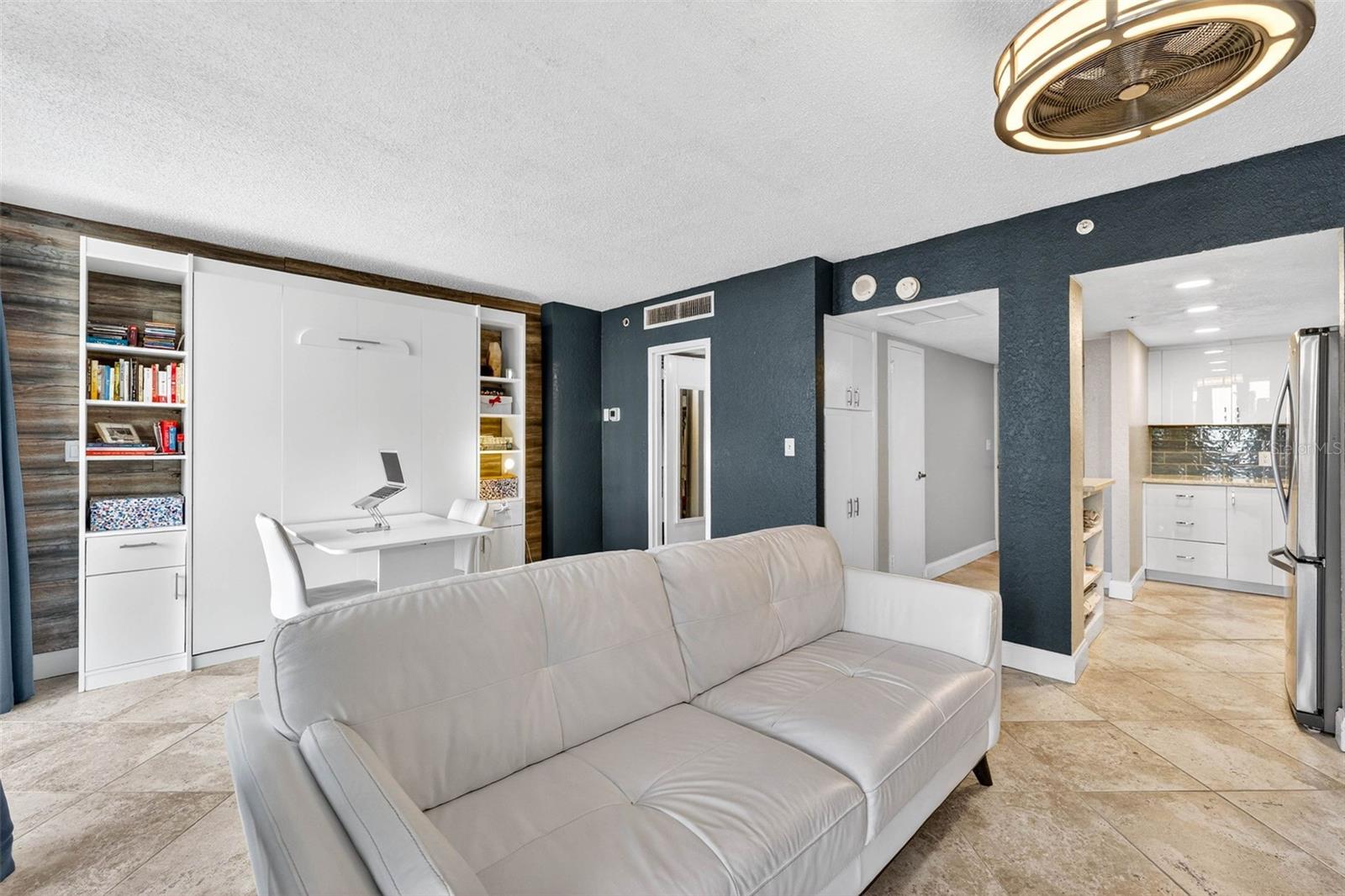 BEACON ON 3RD ST THE - Residential