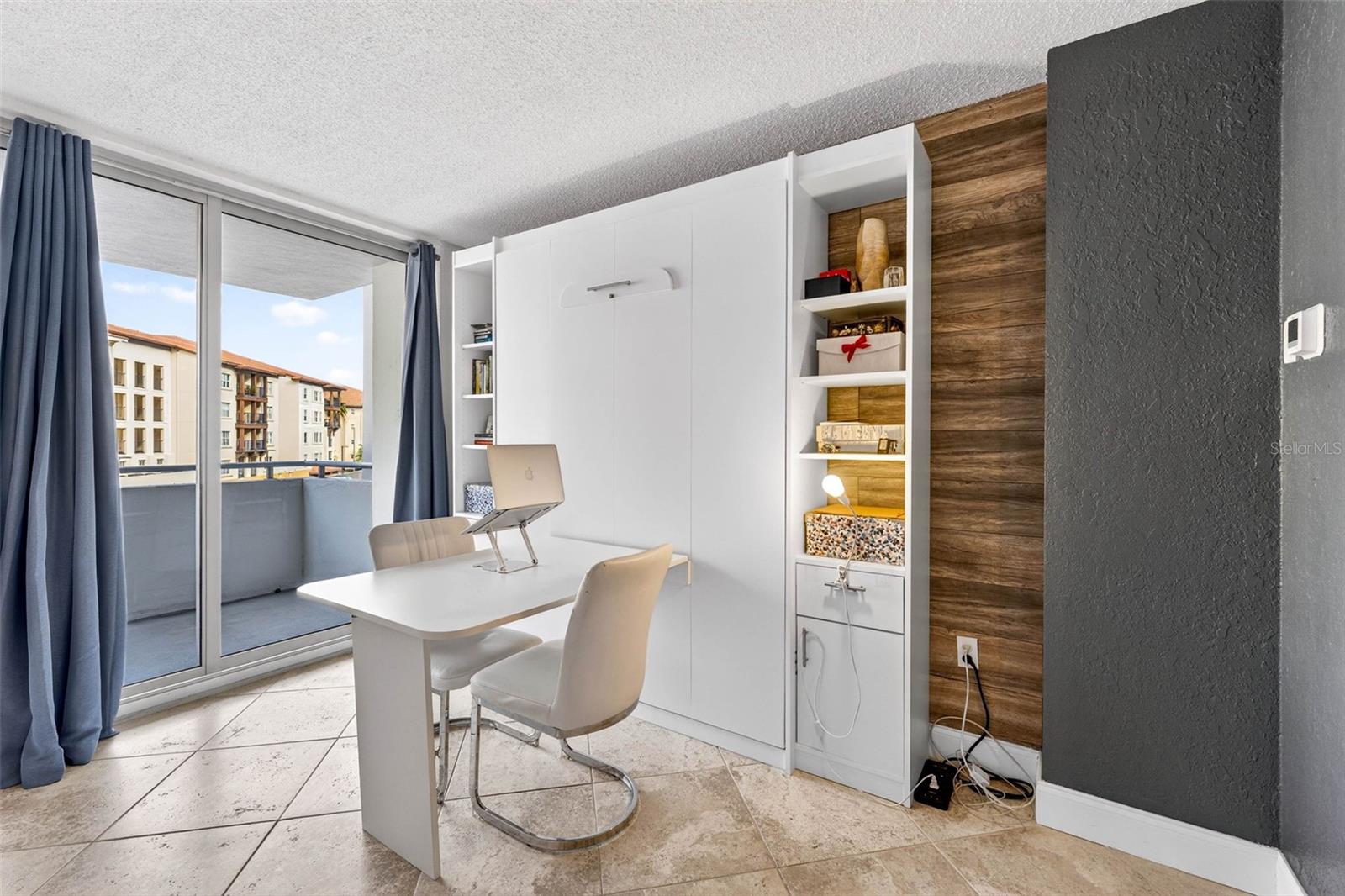 BEACON ON 3RD ST THE - Residential