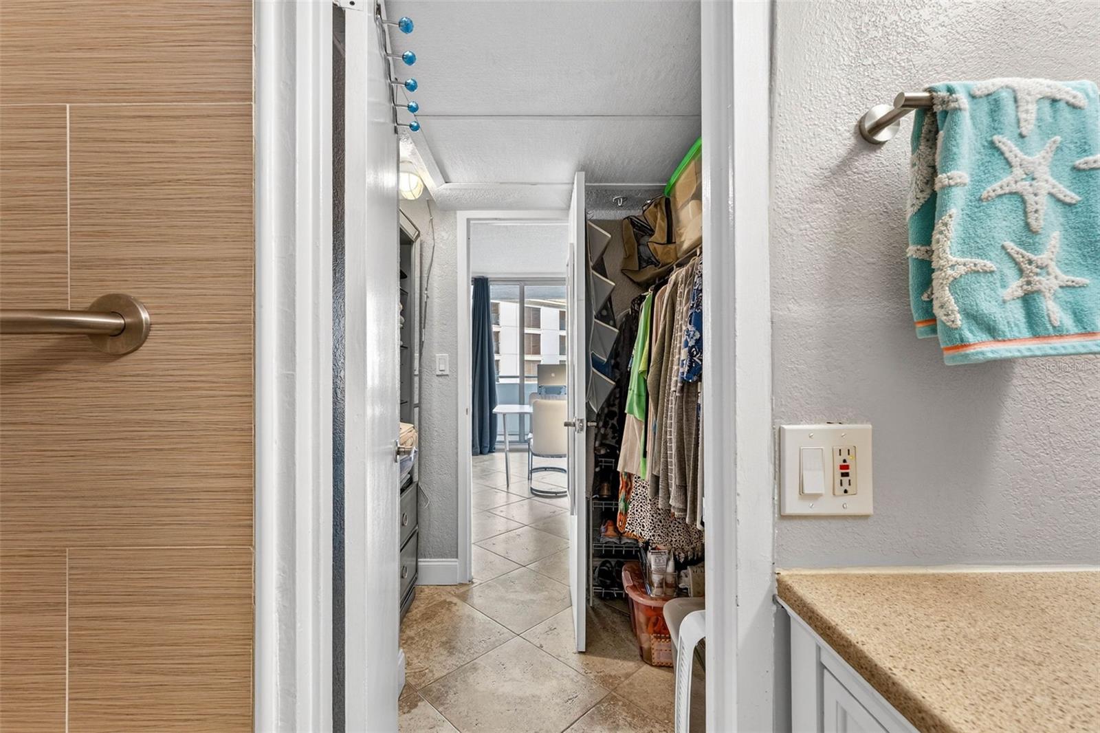 BEACON ON 3RD ST THE - Residential