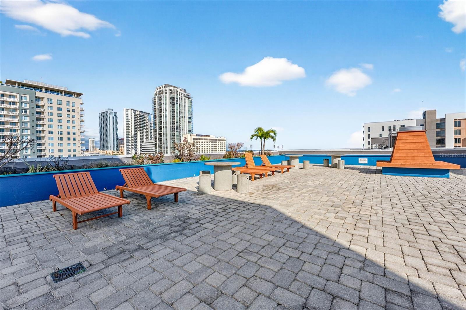 BEACON ON 3RD ST THE - Residential