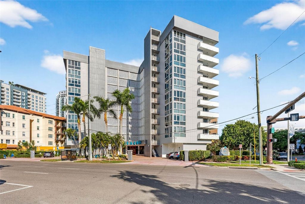 Photo of 470 3rd Street S #318, St Petersburg, FL 33701 (MLS # W7884389)