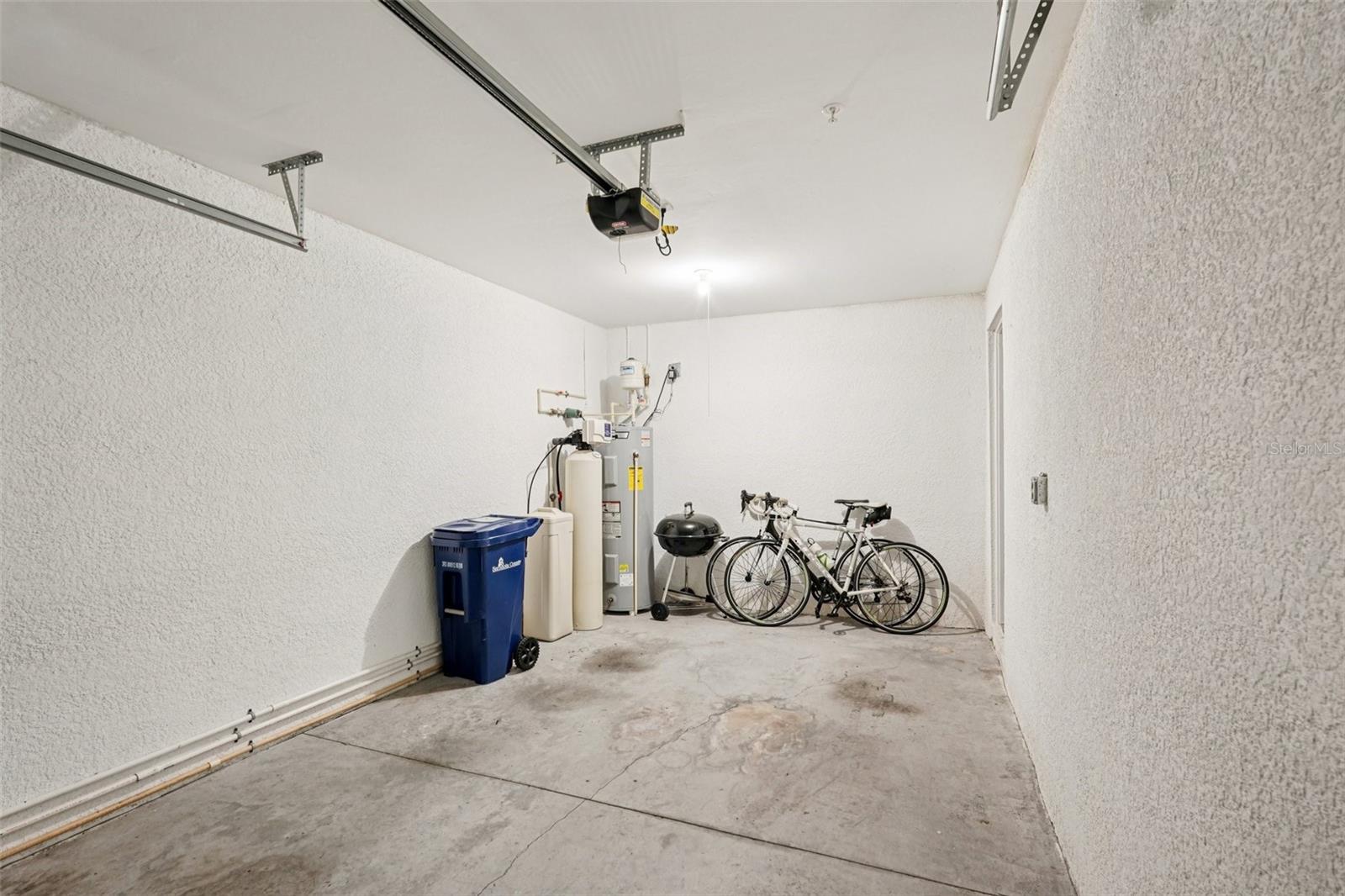 BAY STREET VILLAGES - Residential