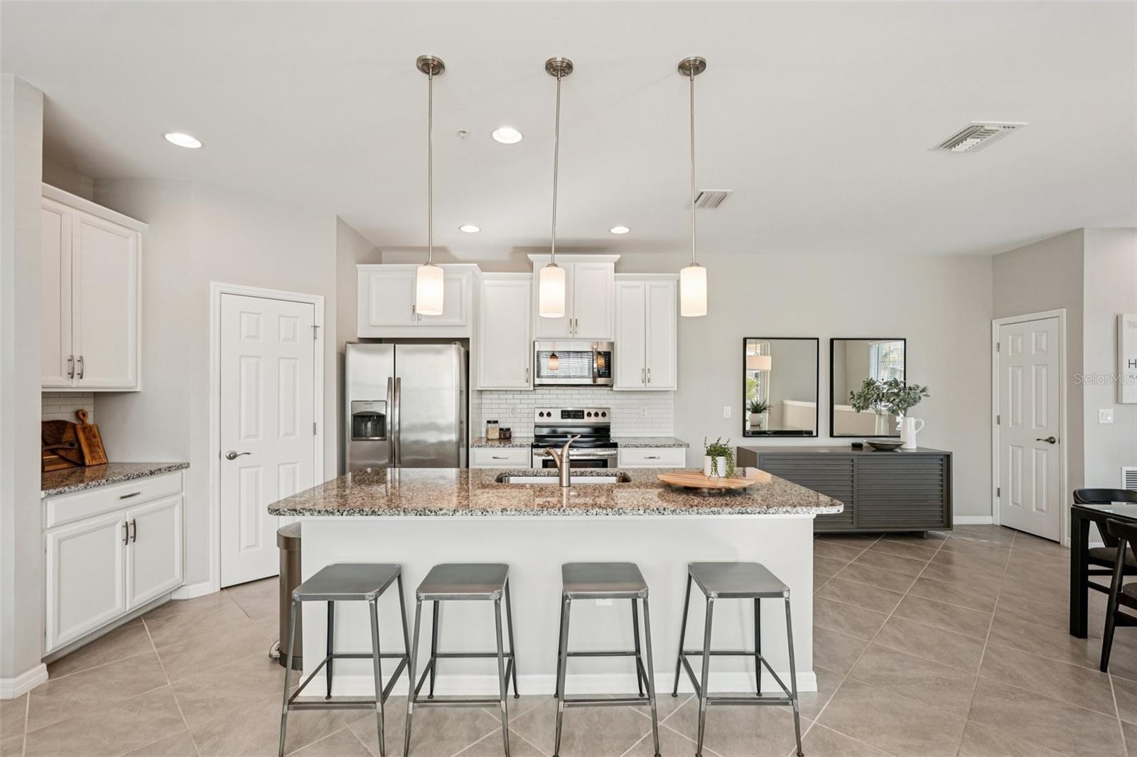 BAY STREET VILLAGES - Residential