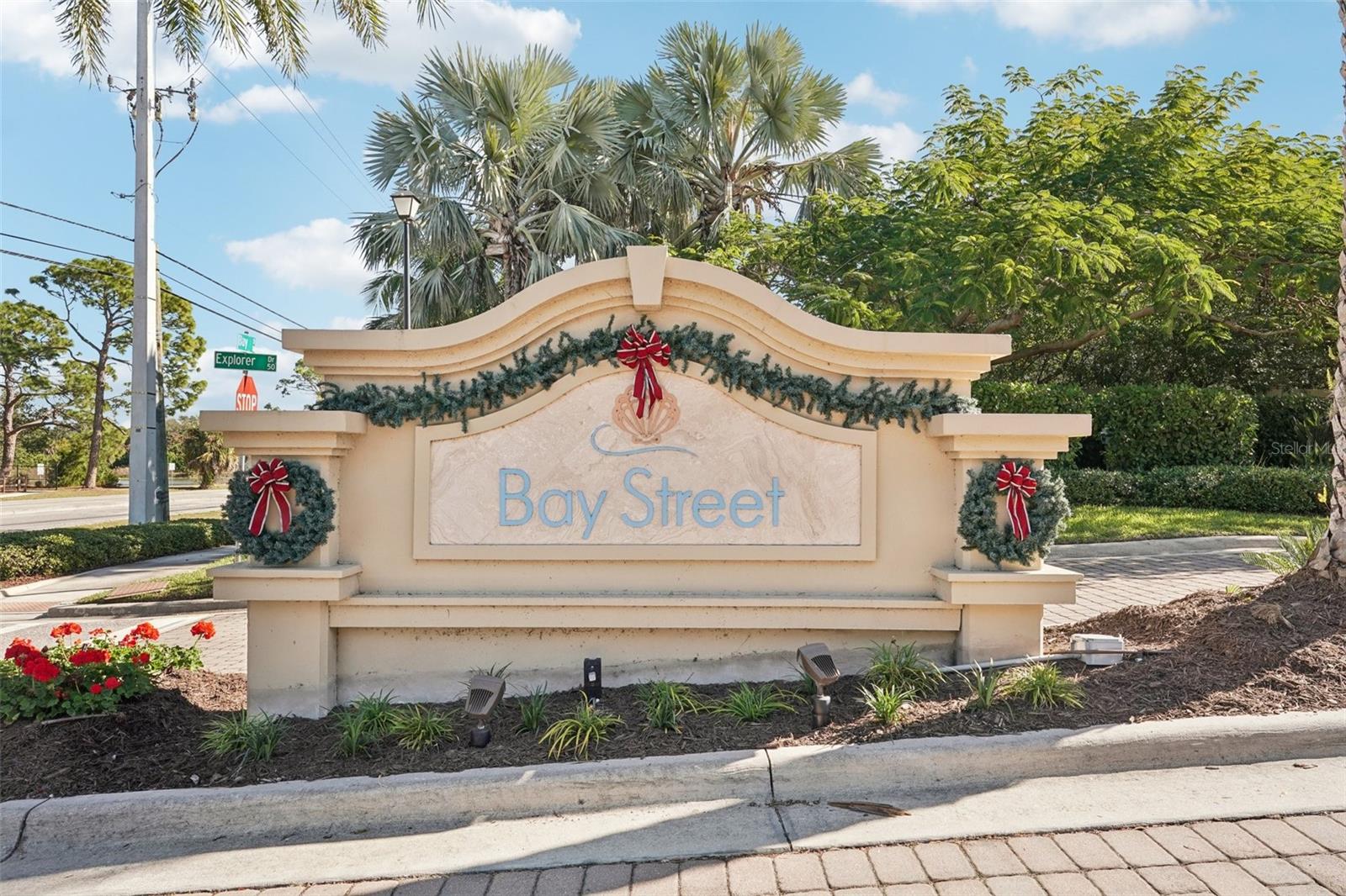 BAY STREET VILLAGES - Residential