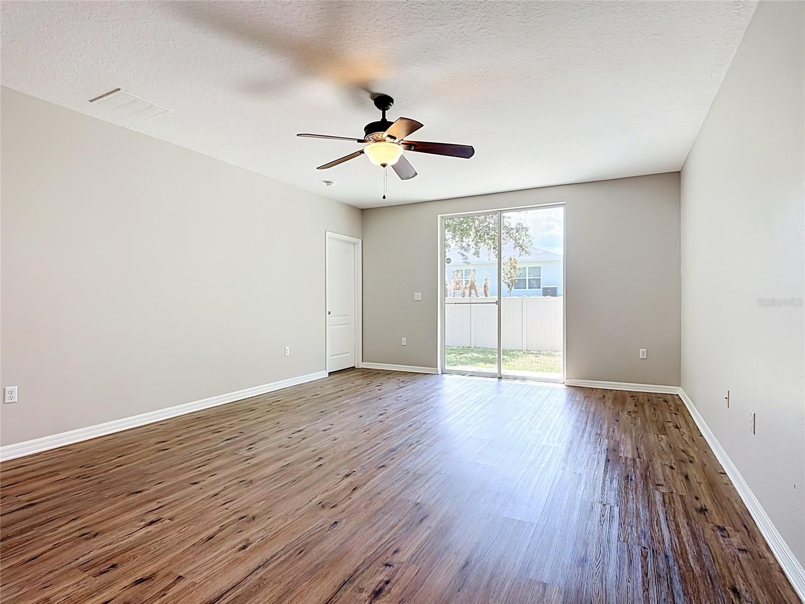 1562 TAMARIND ROAD