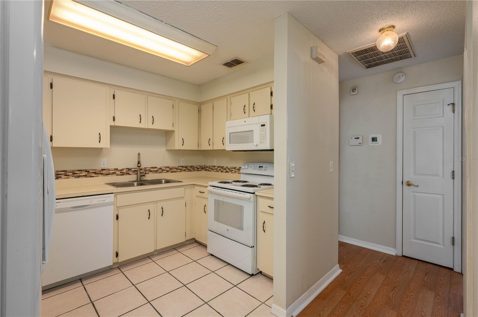 6315 CONDUCTOR COURT