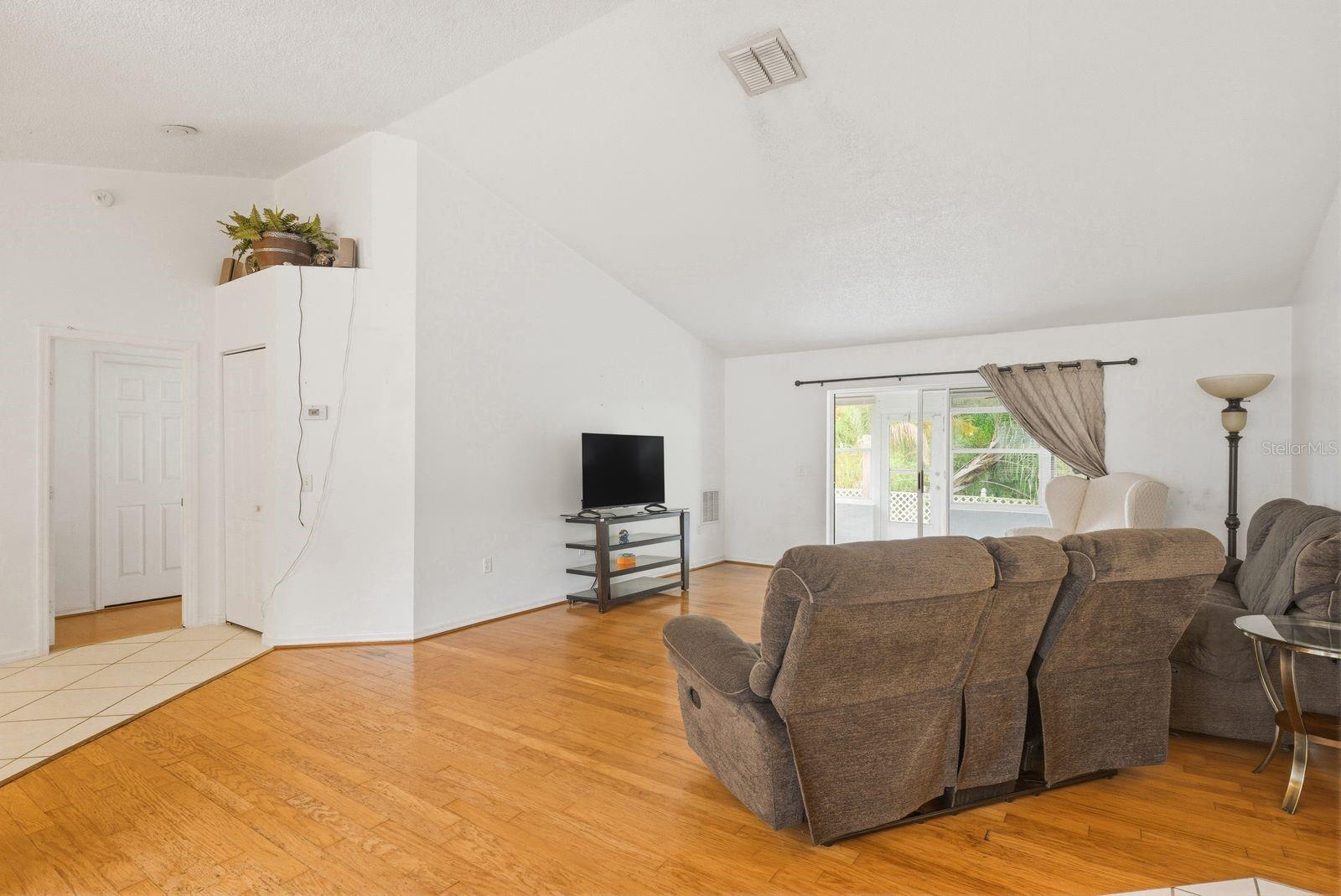 WOODS RIVER RIDGE - Residential