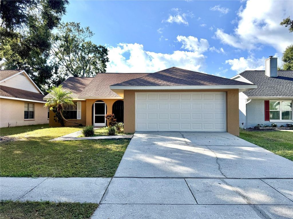 Photo of 1412 High Knoll Drive, Brandon, FL 33511 (MLS # TB8441072)