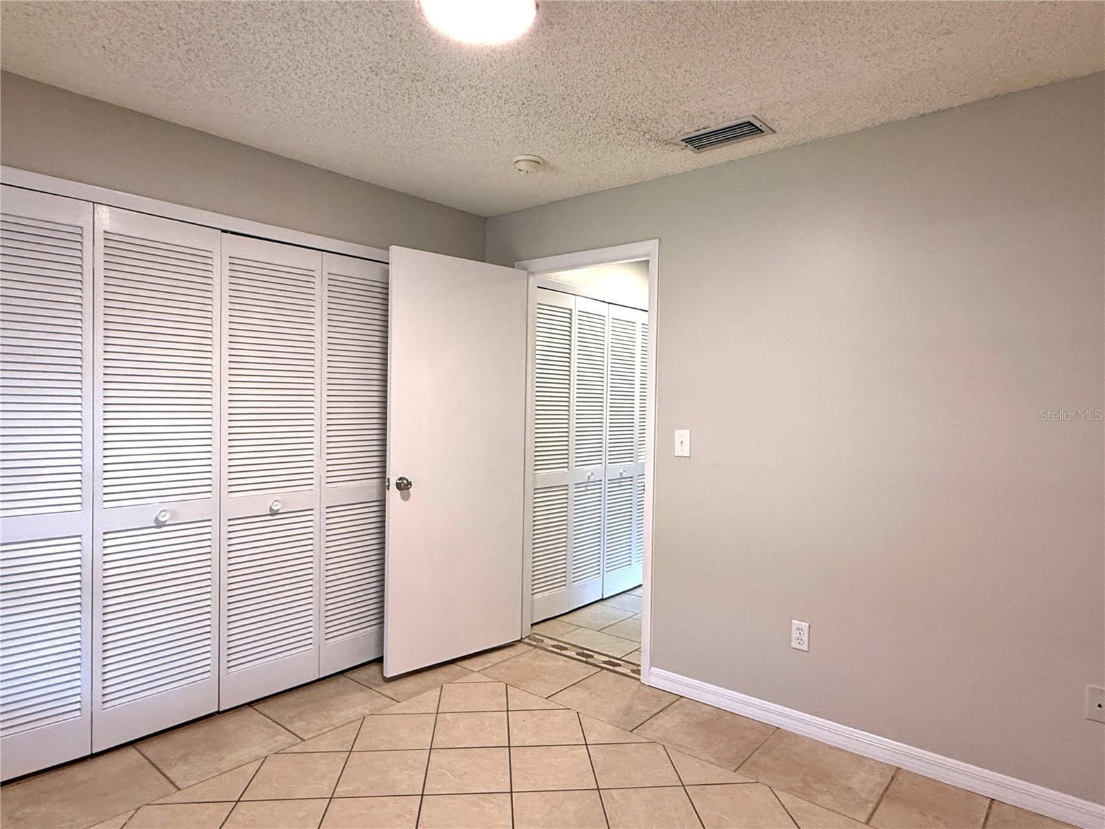 PEPPERMILL II AT PROVIDENCE LA - Residential Lease