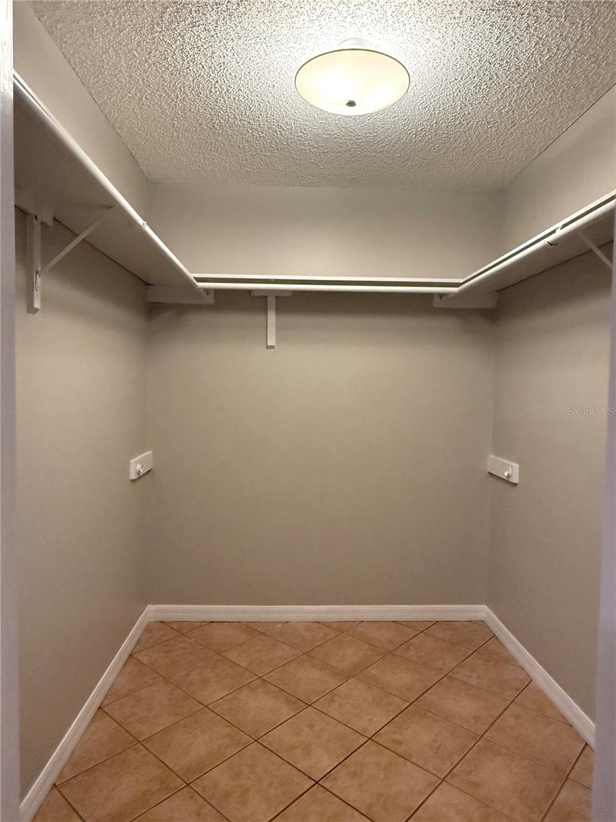 PEPPERMILL II AT PROVIDENCE LA - Residential Lease