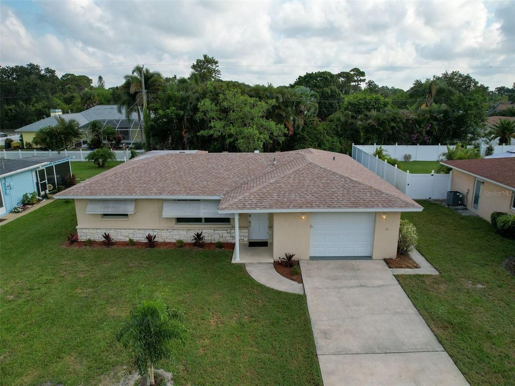 Photo of 916 Gillespie Street, Englewood, FL 34223 (MLS # TB8504860)