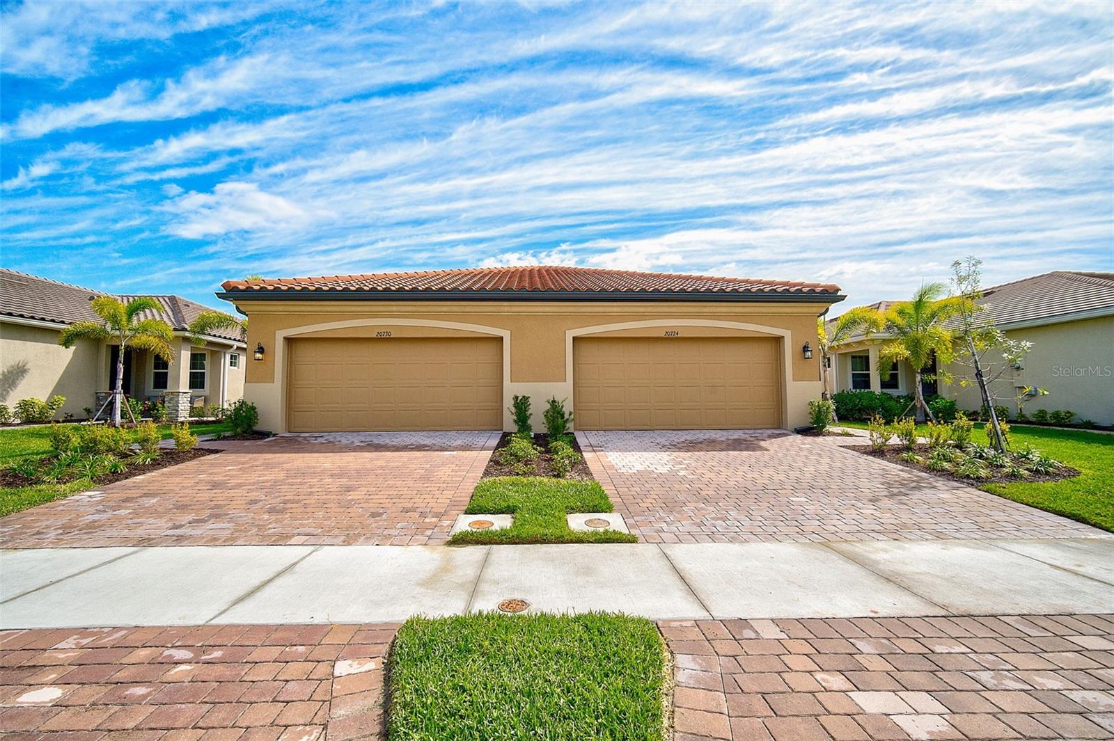 RENAISSANCE AT WELLEN PARK - Residential